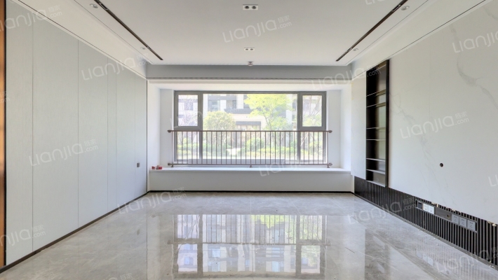 海尔翡翠云城云锦二手房实景图