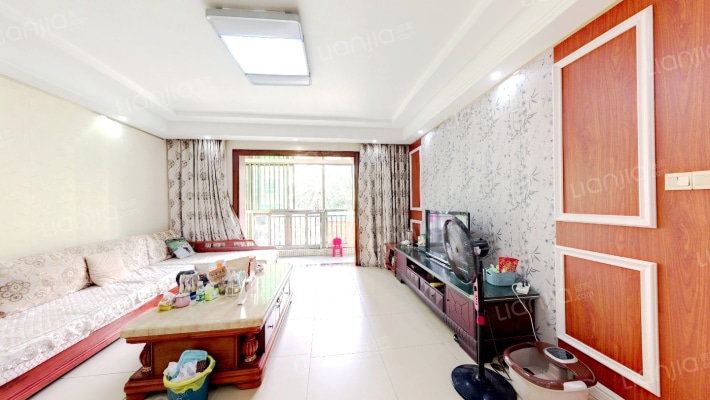 樱雪名苑二手房实景图