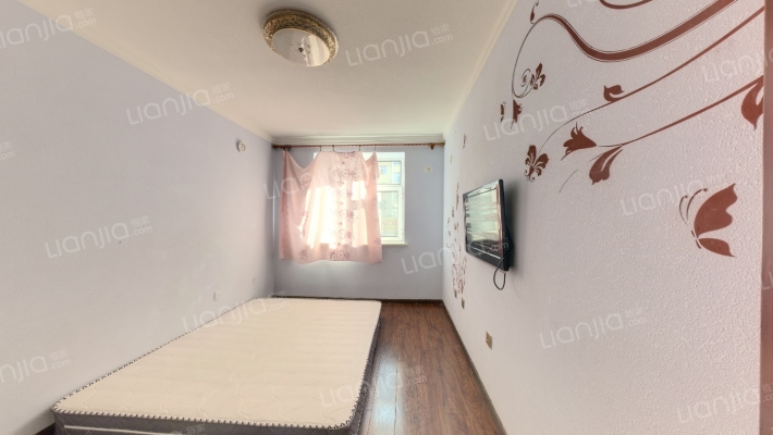 万龙第五城B区二手房实景图