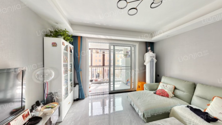 翡翠城二手房实景图