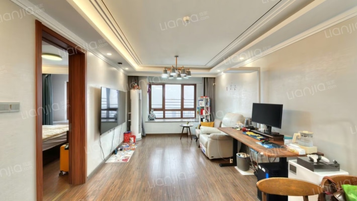 京投银泰万科西华府二手房实景图