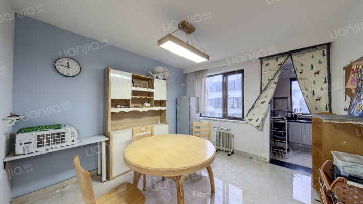 文萃新村二手房实景图