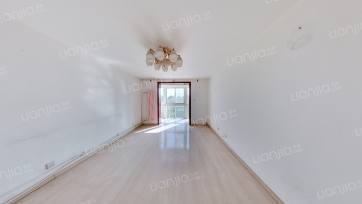 万科新城铃兰苑二手房实景图