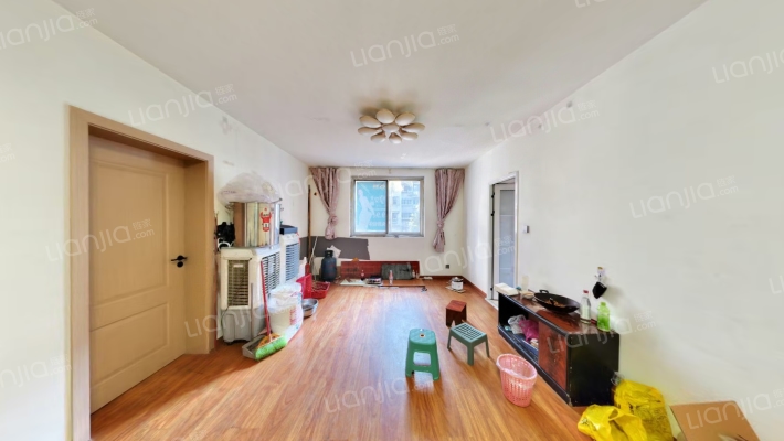 六九小区二手房实景图