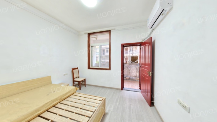 侨亚国际养生文化区二手房实景图