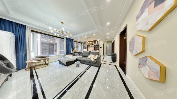 融创南湖逸家二手房实景图