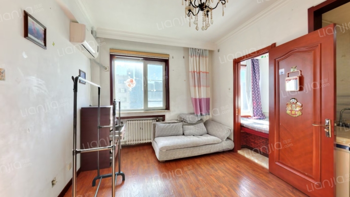 沈铁站北新居D区二手房实景图