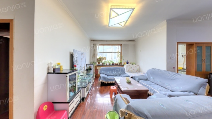 家具四厂家属院二手房实景图