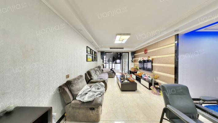 万达华府二手房实景图