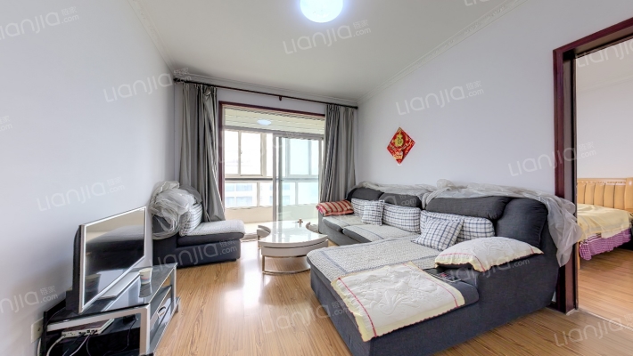 爱蓝堡二手房实景图