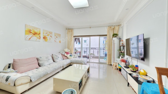 名人港湾二手房实景图