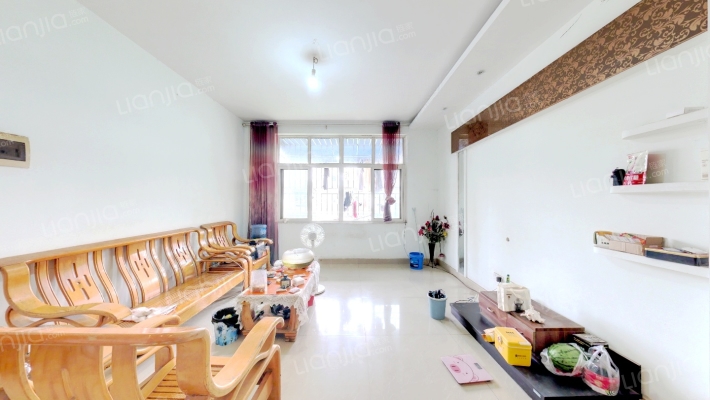 三和馨居二手房实景图