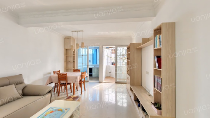 富都城二手房实景图