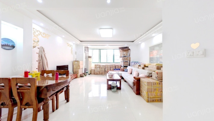 锦沪花苑二手房实景图