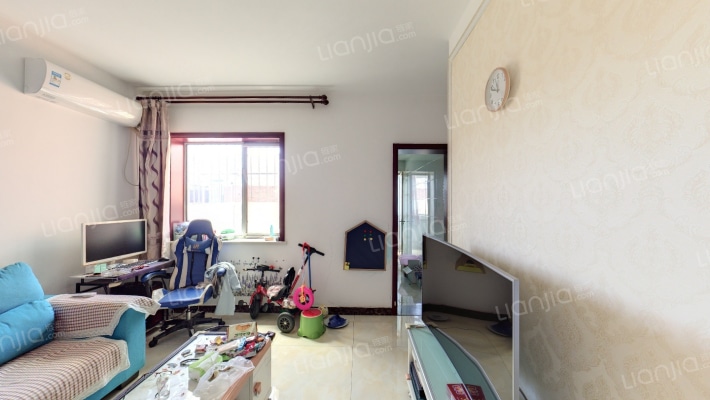 茵春里二手房实景图