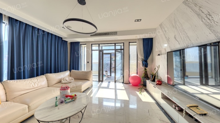 卿峰丽景二手房实景图