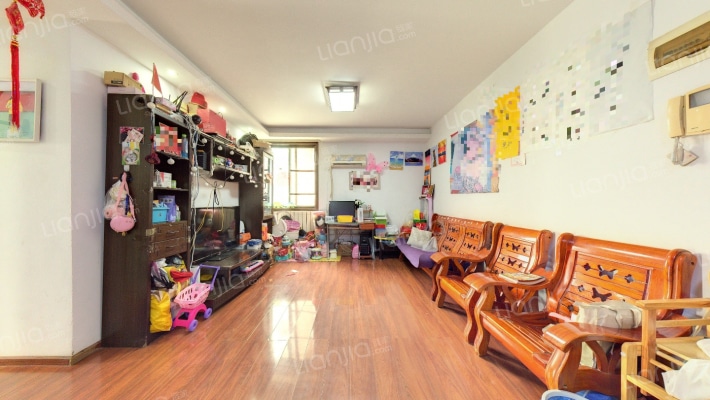 金康花园二手房实景图