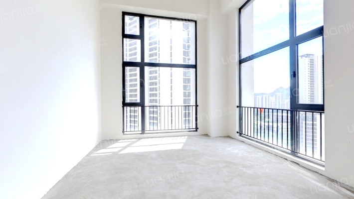 青铁华润城商业二手房实景图