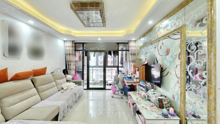 恒盛皇家花园三期二手房实景图