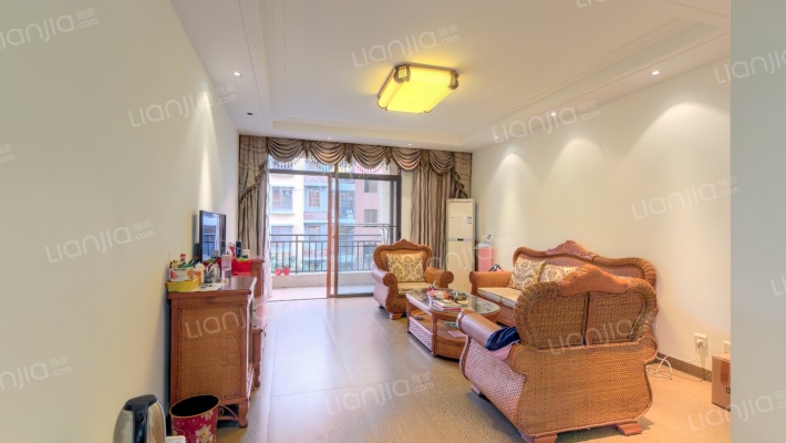 三亚海航城一期二手房实景图