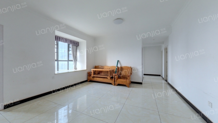 上品百合园二手房实景图