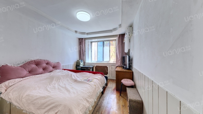 侯一小区二手房实景图