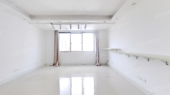 君悦华庭二手房实景图