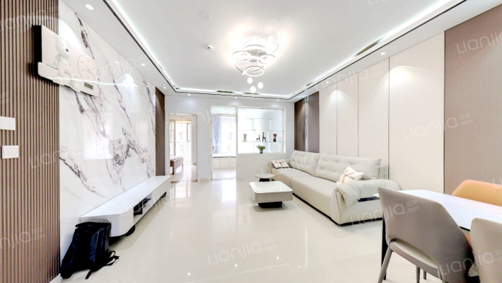 恒信伯爵公馆二手房实景图