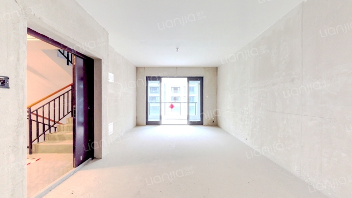 滨江春城公元二手房实景图