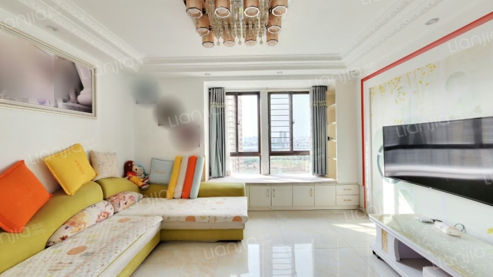 禹洲华侨城三期荷园二手房实景图