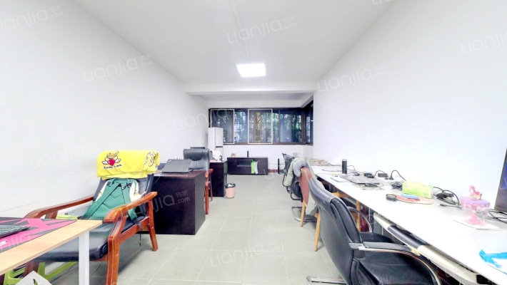 百卉路4号二手房实景图