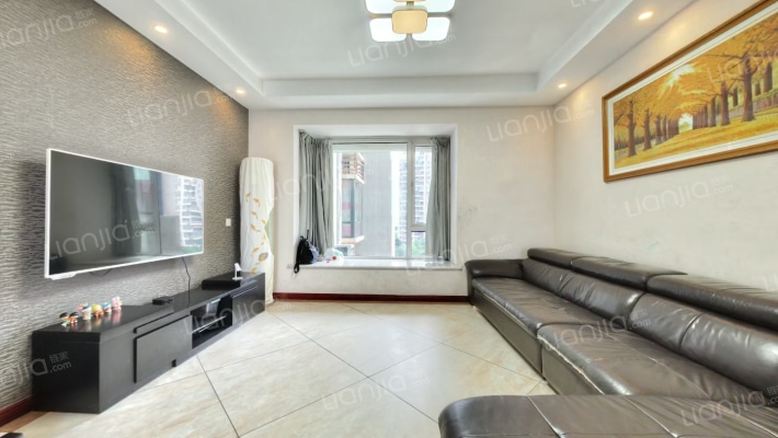 蓝谷地天域二手房实景图