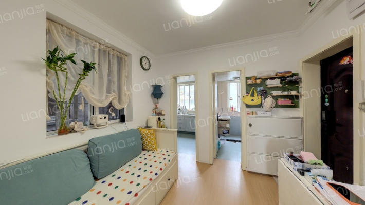 高兴花园二三四街坊二手房实景图