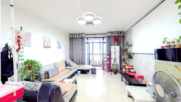 老街绿地郑东新苑一期二手房实景图