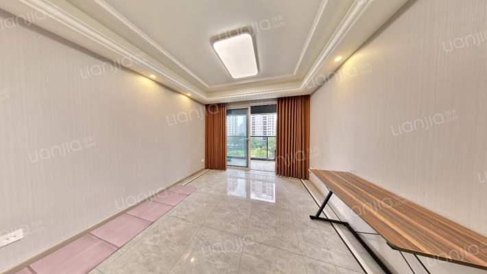 枫翠岚湾二手房实景图