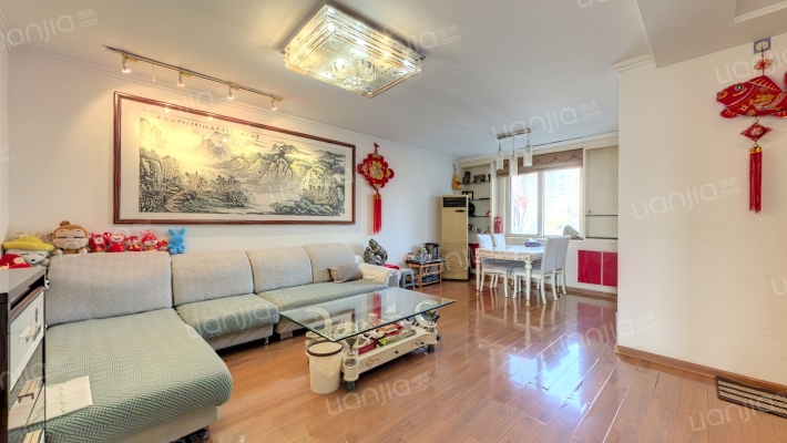 凯旋公寓二手房实景图