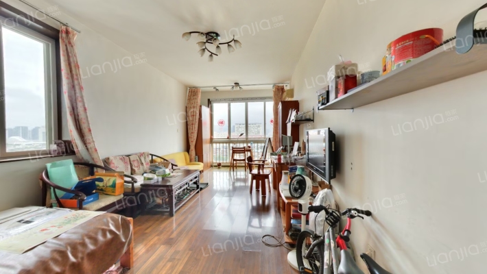 棕北国际二手房实景图