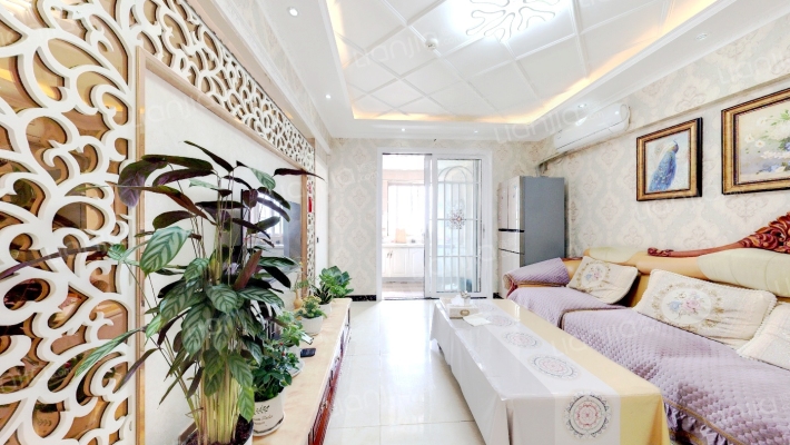 温泉花园小区一期二手房实景图