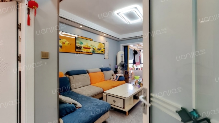 建东新城二手房实景图