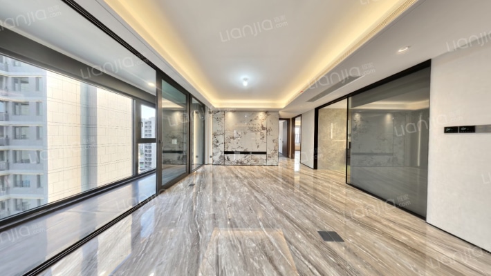 华润置地润樾二手房实景图