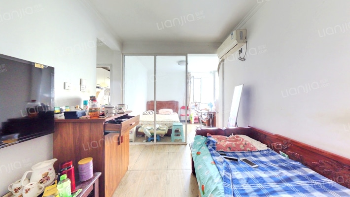 生活方便 交通便利社区  业主诚心卖-客厅