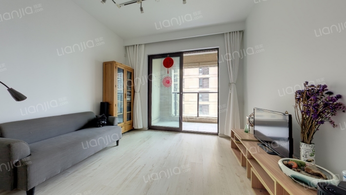 银泰泰悦湾二手房实景图