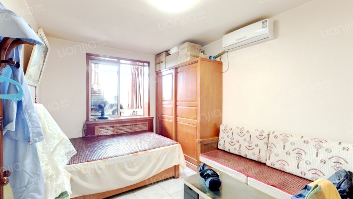 集园里二手房实景图