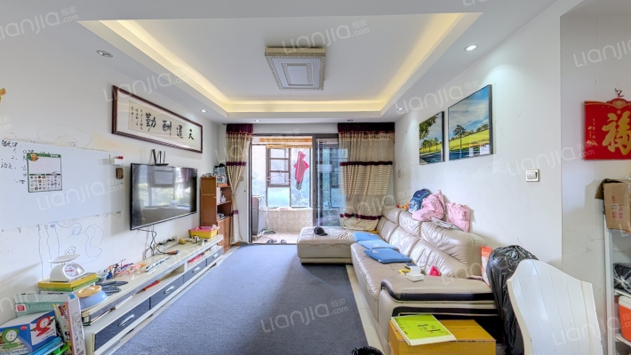 橡树湾橡府二手房实景图
