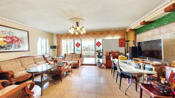 宏宇广场罗马假日二手房实景图