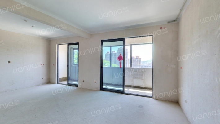 桂语榕庭二手房实景图