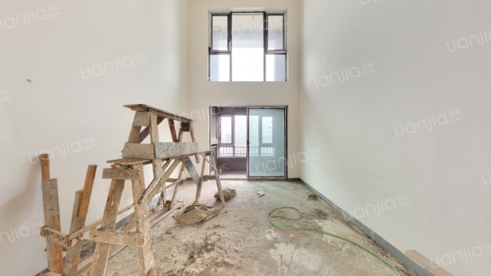 中海九龙天颂二手房实景图