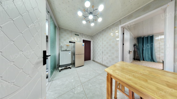 红旗新村二手房实景图