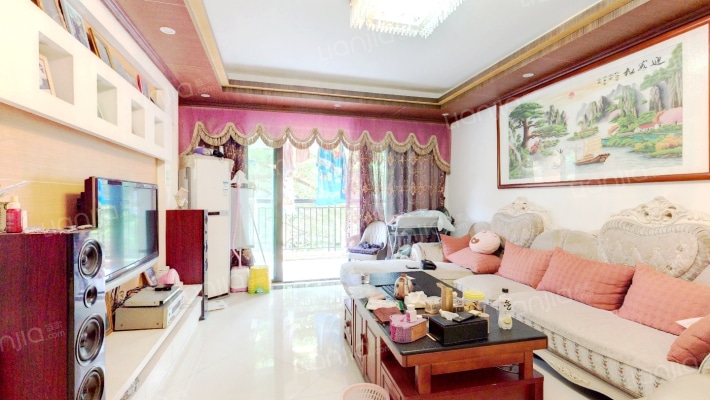 奕豪园二手房实景图