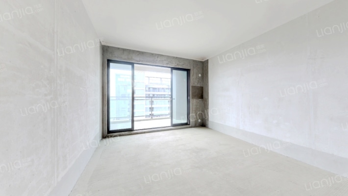 中海映山湖观湖二手房实景图